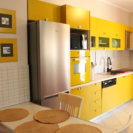 Lungo Mare- Seaview *