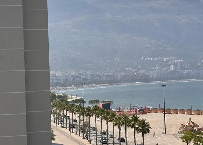 Apartament Lungo Mare- Seaview